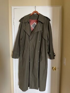Vintage Men’s Trench Coat